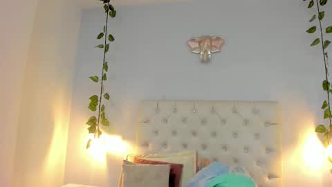 Snapshot of sammy_scott1 chatting on December 3, 5:15 am Samantha online show from December 3, 5:15 am