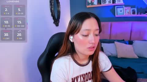 sammy_vegaa online show from April 22, 7:48 pm