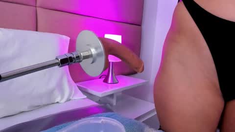 Sammy Morales online show from November 26, 1:01 pm