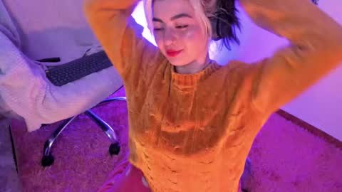 Snapshot of sammysammy_ chatting on January 27, 3:04 am online show from January 27, 3:04 am