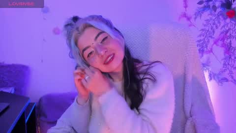 Snapshot of sammysammy_ chatting on March 8, 5:59 am online show from March 8, 5:59 am