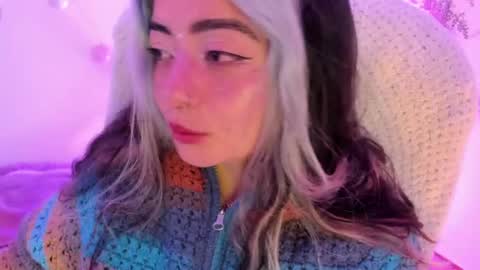 Snapshot of sammysammy_ chatting on March 11, 6:21 am online show from March 11, 6:21 am