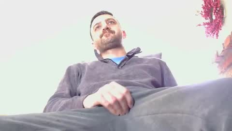 Snapshot of samthebully chatting on November 27, 7:05 pm SamTheBully online show from November 27, 7:05 pm