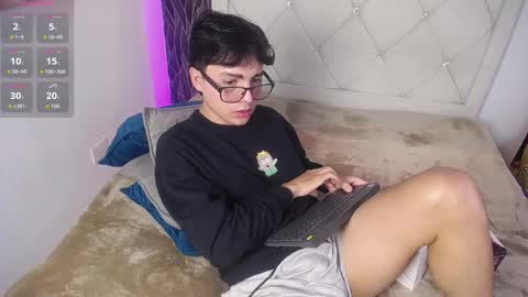Snapshot of samu_foxxx chatting on October 14, 8:53 pm SAMU online show from October 14, 8:53 pm