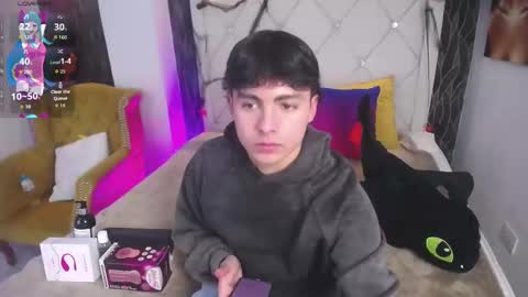 Snapshot of samu_foxxx chatting on November 4, 8:52 pm SAMU online show from November 4, 8:52 pm