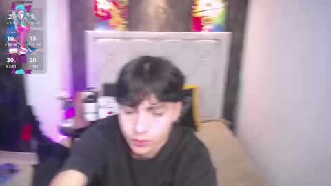 Snapshot of samu_foxxx chatting on November 12, 8:19 pm SAMU online show from November 12, 8:19 pm