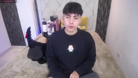 Snapshot of samu_foxxx chatting on November 24, 8:30 pm SAMU online show from November 24, 8:30 pm