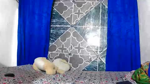 Samuel Sincee online show from November 26, 5:41 am