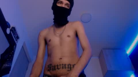 Snapshot of samuel_suarez chatting on January 27, 4:43 pm online show from January 27, 4:43 pm