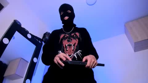 Snapshot of samuel_suarez chatting on September 20, 10:16 am online show from September 20, 10:16 am