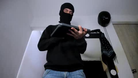 Snapshot of samuel_suarez chatting on October 5, 1:15 am online show from October 5, 1:15 am