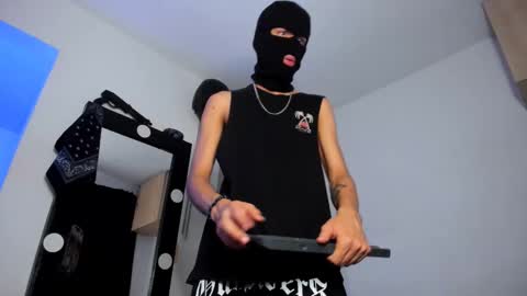 Snapshot of samuel_suarez chatting on November 4, 1:16 am online show from November 4, 1:16 am