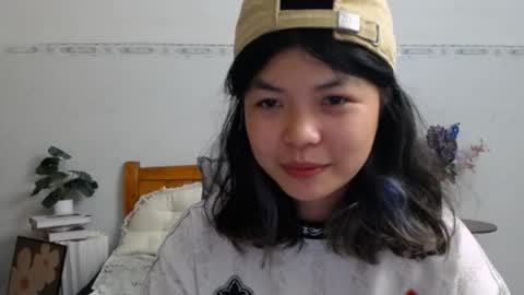 samuelbarrett online show from May 9, 1:49 pm