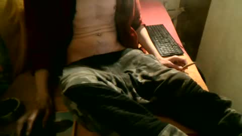 Snapshot of samueltal chatting on January 1, 9:52 pm samueltal online show from January 1, 9:52 pm