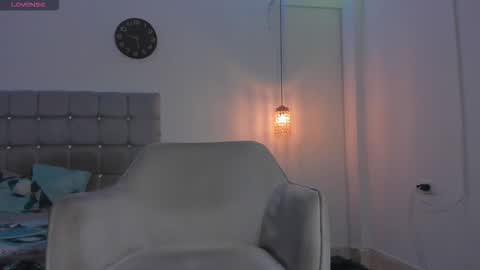 Snapshot of samxx_muscle chatting on November 24, 1:44 pm samxx_muscle online show from November 24, 1:44 pm