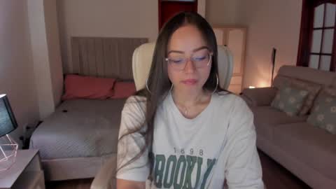 Snapshot of samy_one chatting on January 11, 9:15 pm Samy online show from January 11, 9:15 pm