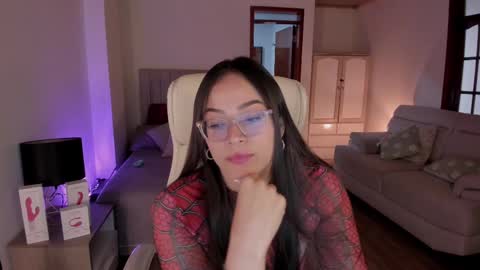 Snapshot of samy_one chatting on February 17, 12:21 am Samy online show from February 17, 12:21 am