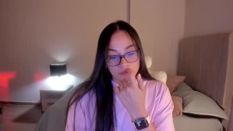 Snapshot of samy_one chatting on June 12, 1:04 am Samy online show from June 12, 1:04 am