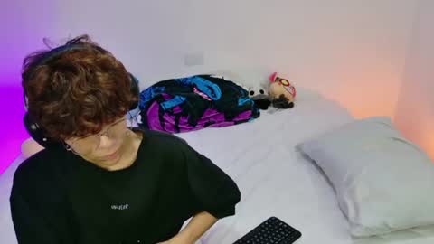 Sammy online show from July 12, 5:53 am