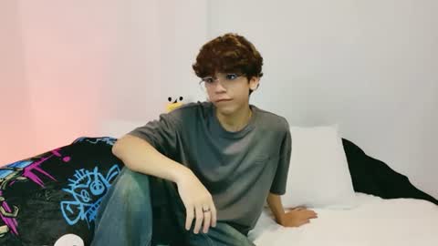 Sammy online show from July 19, 2:59 am