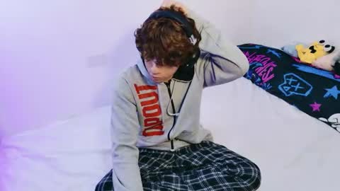 Sammy online show from July 29, 3:37 am