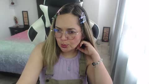 samy_vsn online show from February 6, 5:51 pm