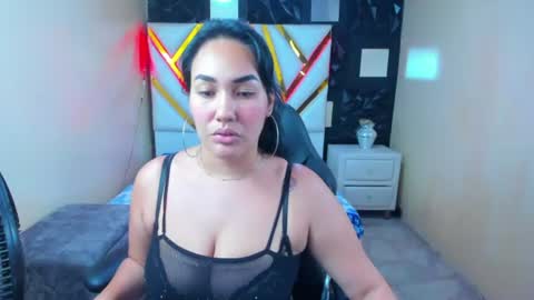 SamyEvanns online show from August 5, 12:02 am