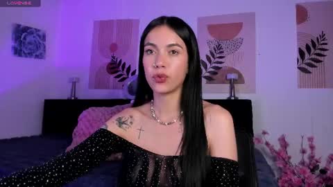Snapshot of samylewis4_20 chatting on July 15, 6:29 am sammy online show from July 15, 6:29 am
