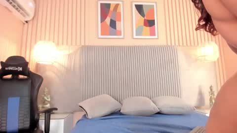 Snapshot of samyriverss chatting on December 4, 5:17 am Samy online show from December 4, 5:17 am