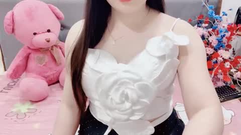 sanami_sian_ online show from February 8, 2:42 pm