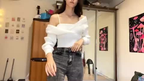 Shiny online show from June 22, 4:37 pm