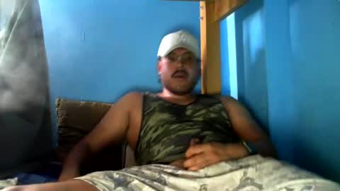 Snapshot of sandalo123 chatting on July 18, 6:12 pm sandalo123 online show from July 18, 6:12 pm