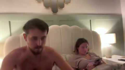 sandb250 online show from January 19, 8:51 pm