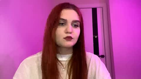 Ava online show from December 4, 3:32 pm