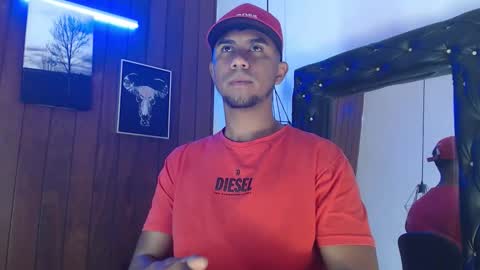 Snapshot of sander_ath chatting on September 17, 12:40 pm Sander online show from September 17, 12:40 pm