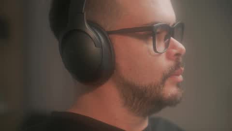 Sanders online show from March 19, 1:53 am