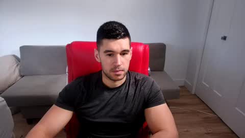 Snapshot of sandow_ chatting on October 10, 4:06 pm Sandow online show from October 10, 4:06 pm