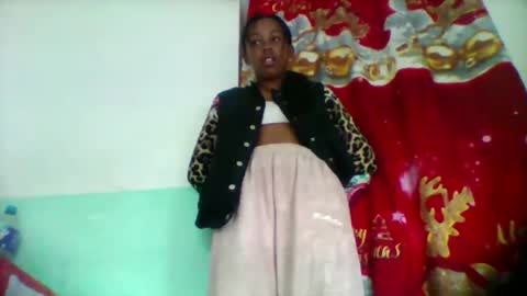 sandra1253099 online show from September 12, 4:23 am