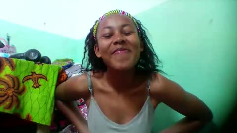 sandra1253099 online show from November 28, 6:38 am