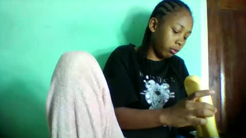 sandra1253099 online show from April 27, 6:00 am