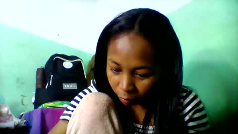 sandra1253099 online show from June 4, 5:35 am