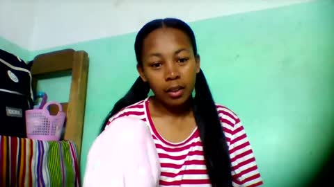 sandra1253099 online show from July 13, 6:16 am
