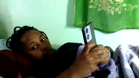 sandra1253099 online show from July 21, 8:00 pm