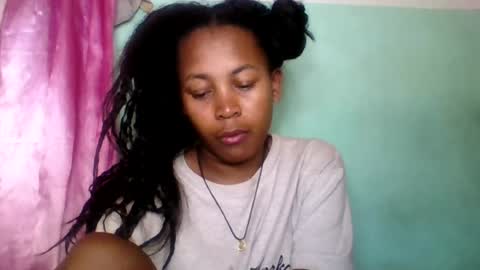 sandra1253099 online show from July 26, 5:59 am