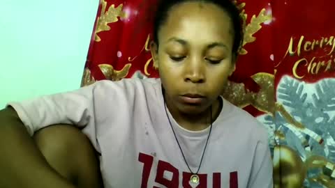 sandra1253099 online show from July 29, 7:50 am