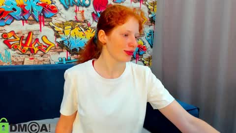Snapshot of sandra__wilson chatting on September 24, 1:42 am Sandra online show from September 24, 1:42 am