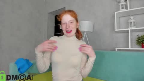 Snapshot of sandra__wilson chatting on May 5, 1:46 am Sandra online show from May 5, 1:46 am
