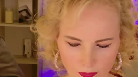Sandra online show from April 27, 5:27 am