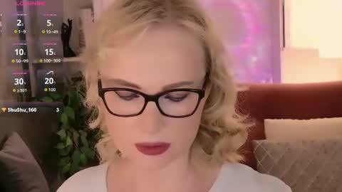 Snapshot of sandra_kind chatting on July 12, 5:31 am Sandra online show from July 12, 5:31 am
