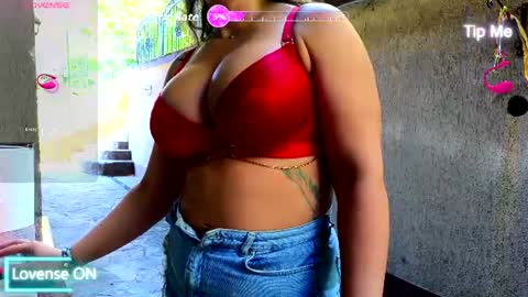 Sandra Milano online show from July 14, 8:08 am